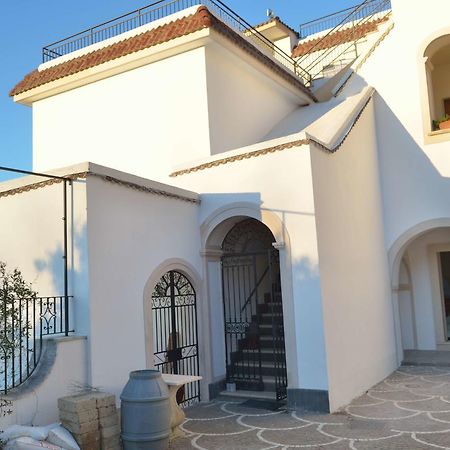 Il Giardino Del Sole Bed & Breakfast Roccarainola Exterior photo